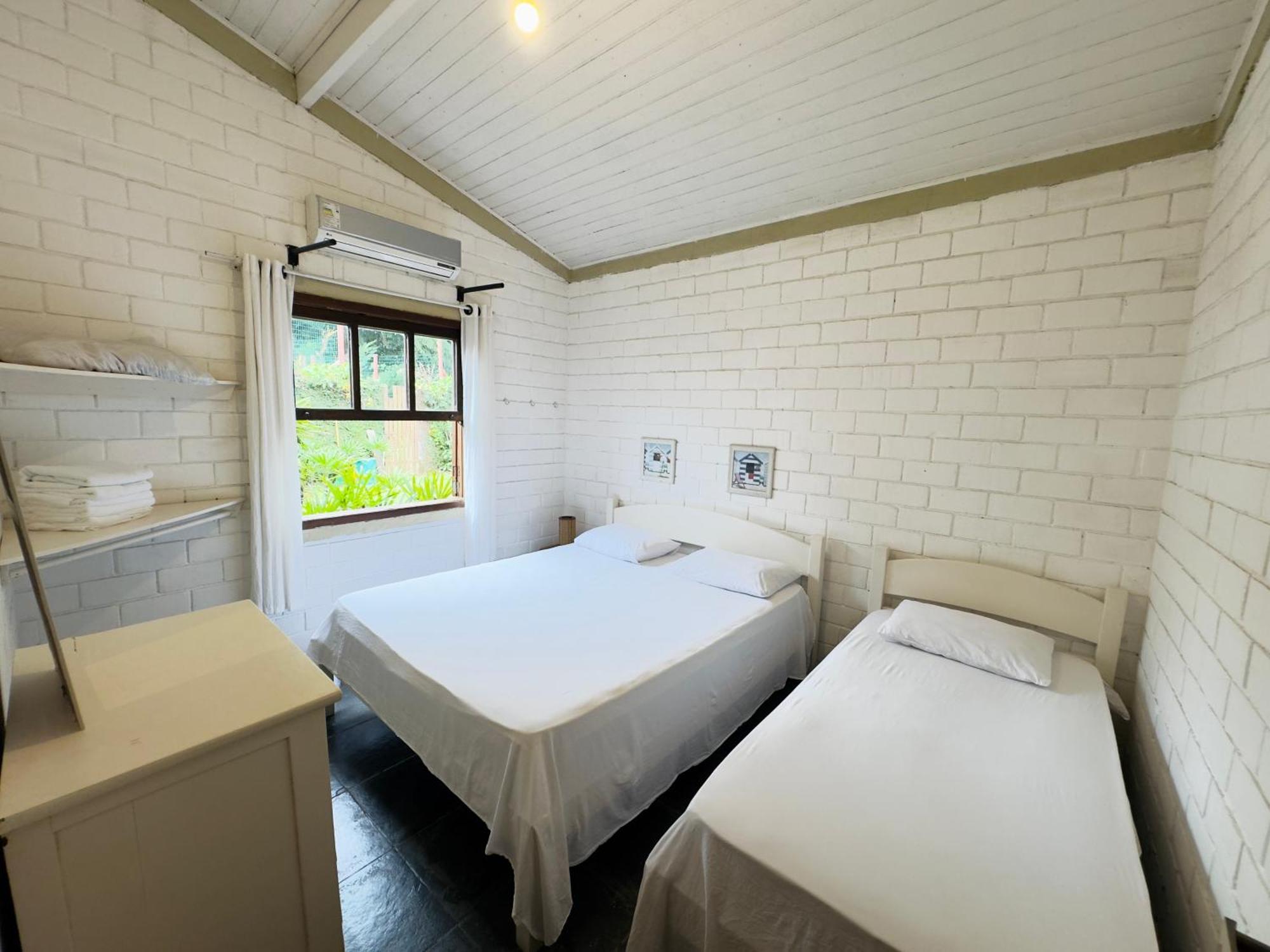 Pousada North Shore Maresias - 2 Quadras Da Praia - Casas De 2 Quartos - 80 M2 -2 Banheiros -Piscina Sauna - Estacion-Churrasq Privativa -Wifi Animais De Peq Porte Roupa De Cama E Banho Esterno foto